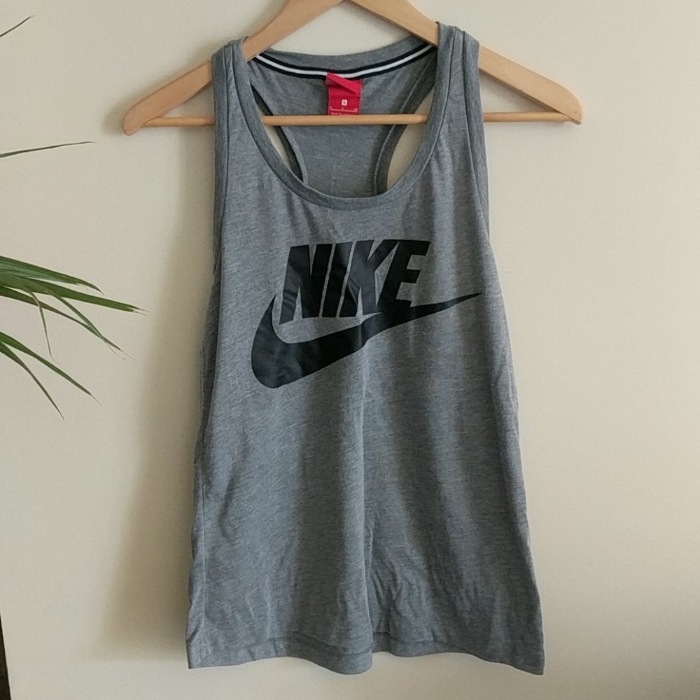 Nike tank top